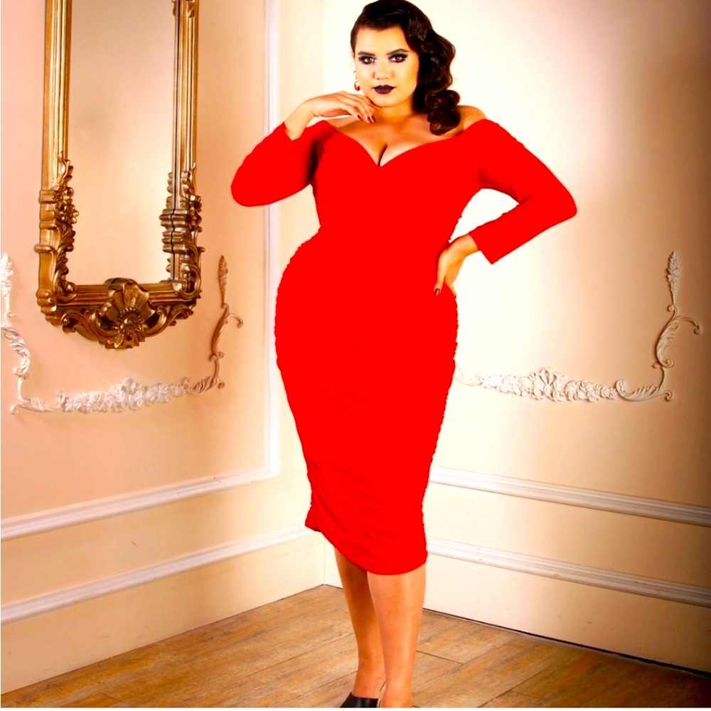 Red Laura Byrnes Monica Wiggle Dress